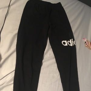 Adidas joggers(unisex)